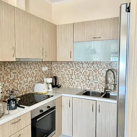 Appartement Batsi Central Apartment *